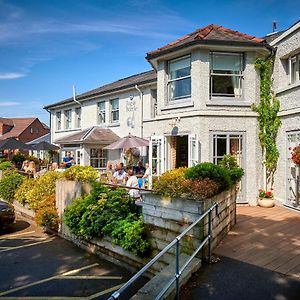 Hotel The Jug And Bottle Heswall Exterior photo