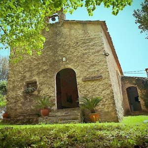 El pati de l'ermita Villa Fogas de Monclus Exterior photo