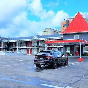 Choice Inn By The Falls Niagara Falls Exterior photo