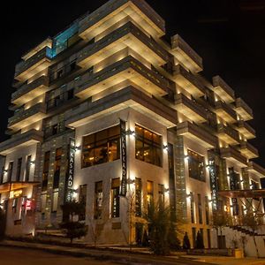 Готельно-Ресторанний Комплекс Каскад Jarkov Exterior photo