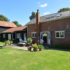 Stable Cottage At The Grove, Great Glemham Framlingham Exterior photo