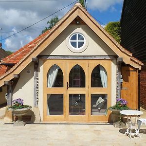 The Cart Shed Villa Ibstone Exterior photo