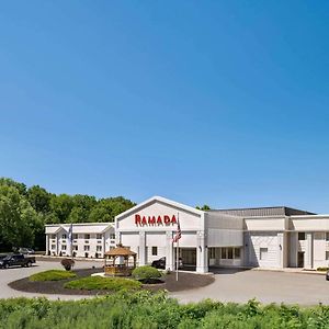 Hotel Ramada By Wyndham Allentown Bethlehem Exterior photo