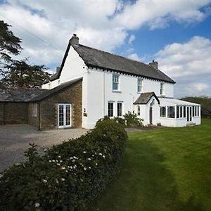 Bucklawren Farm Bed and Breakfast Looe Exterior photo