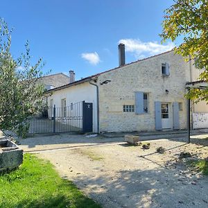 Apartamento Domaine De La Laigne - Spa Asnières-la-Giraud Exterior photo