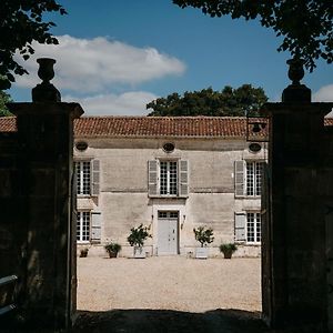 Le Prieuré de Bourg Charente Villa Exterior photo