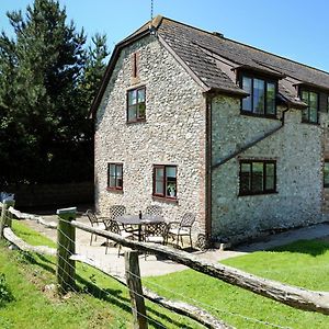 East Barn Villa Wootton Fitzpaine Exterior photo