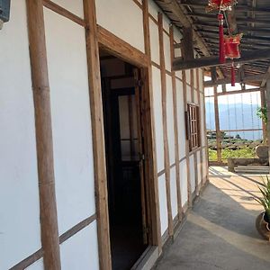 Drizzle Tea House Bed and Breakfast Fenchihu Exterior photo