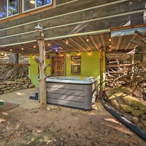 The Treehouse Cabin Creekside Home With Hot Tub! Summerville Exterior photo