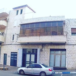 Hassan Guesthouse Nazaret Exterior photo
