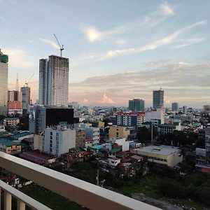 Serene At Best Manila Exterior photo