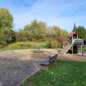 Schoene Wohnung Mit Eigenem Eingang Und Parkplatz Fulda Exterior photo