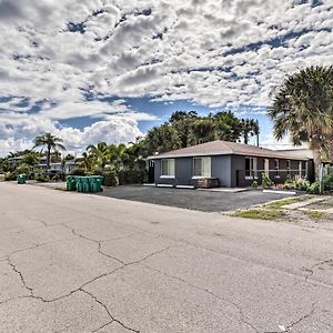 Ideally Located West Palm Beach Apartment! Exterior photo