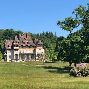 Chateau Du Gue Aux Biches Bed and Breakfast Bagnoles de l'Orne Normandie Exterior photo