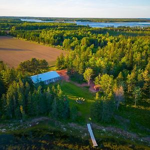 Beautiful Vacation Home With Waterview. Alberton Exterior photo