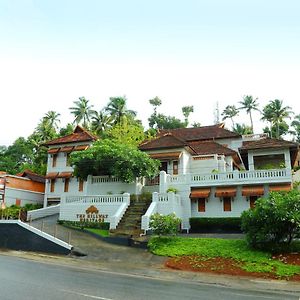 The Hillway Heritage Thiruvananthapuram Exterior photo
