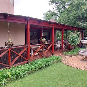 Lily Guesthouse Bloemfontein Exterior photo