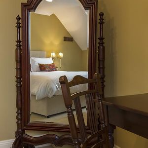 College Hill House Bed and Breakfast Slane Room photo