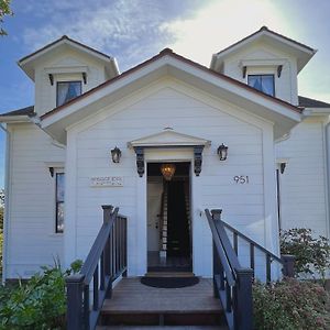 Hotel Nicholson House At Beaujolais Mendocino Exterior photo