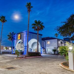 Hotel Super 8 By Wyndham Houston Webster Nasa Exterior photo