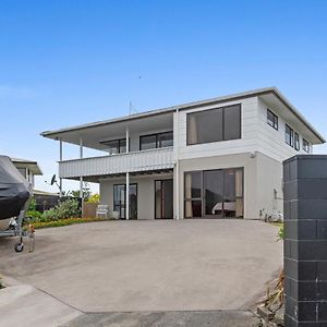 Manaia View - One Tree Point Holiday Home Exterior photo