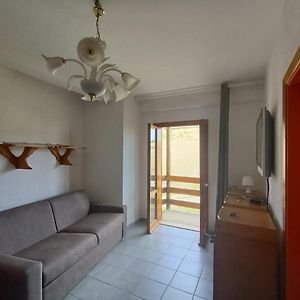 Apartamento Nic Snow House Roccaraso Exterior photo