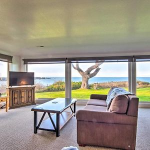 Cliffside Lighthouse Beach Home With Ocean View Coos Bay Exterior photo