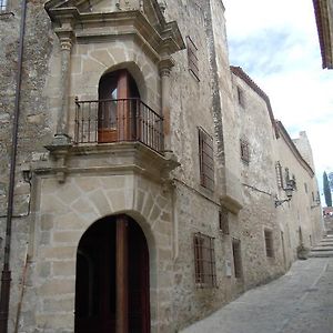 Palacio Chaves Hotel Trujillo Exterior photo