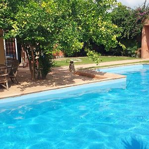 Magnifique Villa Riad Avec Piscine Proche Plage Saly Exterior photo