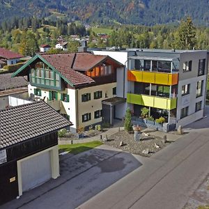 Apartamento Alpenapart Singer - Contactless Check-In Reutte Exterior photo