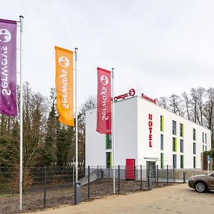 Serways Hotel Hoesel Ratingen Exterior photo