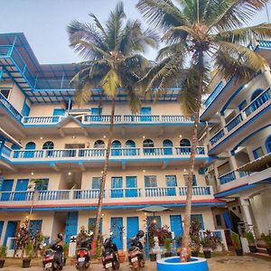 Mandrem Retreat Beach Resort Goa Vieja Exterior photo
