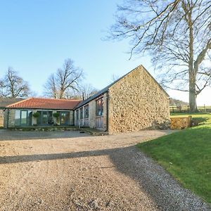 The Byre, Sedbury Park Farm Villa Richmond  Exterior photo