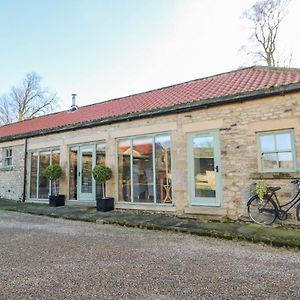 The Cartshed, Sedbury Park Farm Villa Gilling Exterior photo