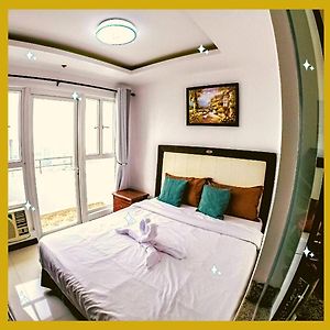 Free Sauna & Pool Access Plus 70 Percent Less Promo This Month Affordable And Cheapest Deluxe Family Unit In Manila With Balcony X Near Naia Airport X Manila Bay X Robinsons Place Ermita X Pgh X Bellagio X Up X Intramuros X Updated 2024 Price Staycat Exterior photo