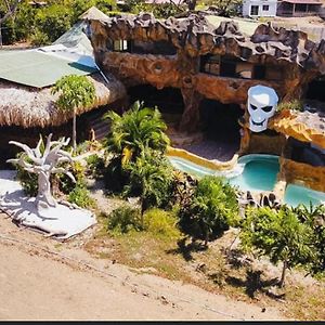 La Perla Negra Eco Pirate Resort Puntarenas Exterior photo