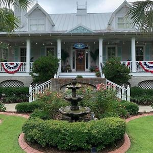 Caroline'S Bed And Breakfast Summerville Exterior photo