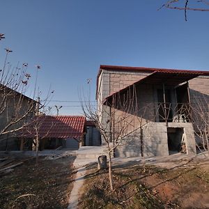 Arnar Villa Ereván Exterior photo