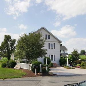 Farmhouse At Landyshade Villa Lancaster Exterior photo