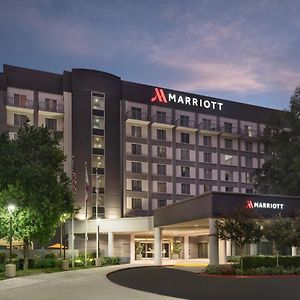 Hotel Visalia Marriott At The Convention Center Exterior photo