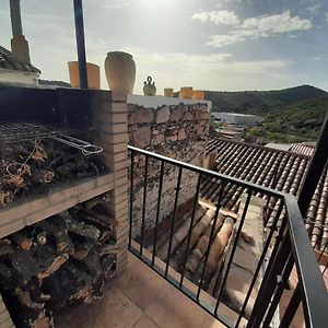 Apartamento CasaRural entera con amigos o familia a la montaña Chovar Exterior photo