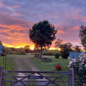 Hotel Hopgarden Glamping Luxury Shepherds Huts Wadhurst Exterior photo