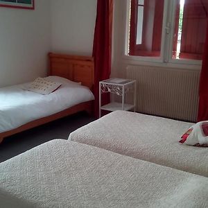 Chambre D'Hotes Iguzkian Bed and Breakfast Biarriz Room photo