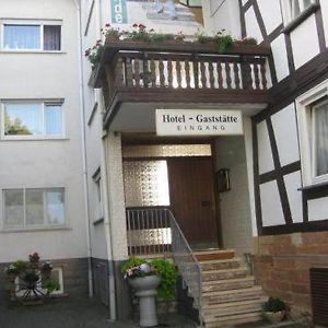 Hotel Gasthaus Zur Linde Staufenberg  Exterior photo