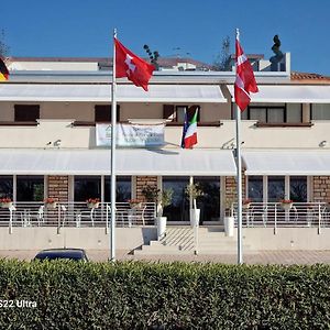 Hotel La Maison Du Port Lazise Exterior photo