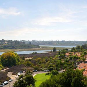 Hotel Newport Beach Marriott Bayview Exterior photo