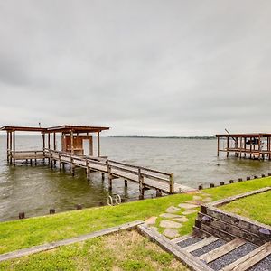 Lakefront Livingston Vacation Rental With Boat Dock! Exterior photo