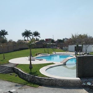 Hotel Quinta Gran Jardin Tepetzingo Exterior photo
