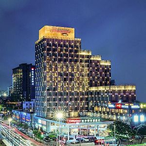 Hotel Hampton By Hilton Zhuhai Gongbei Port Exterior photo