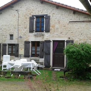 Chez L'Antoinette Villa Persac Exterior photo